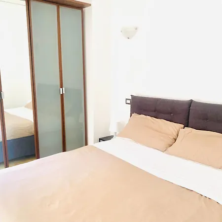 4routes House Apartment *