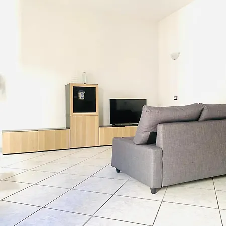 4routes House
